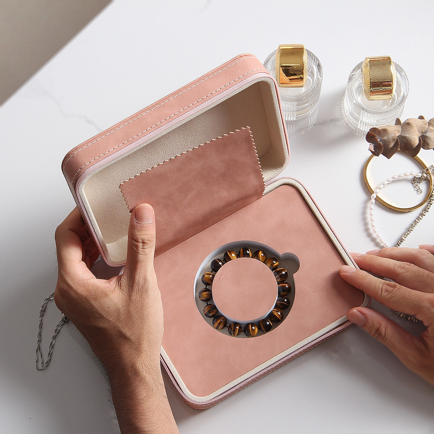 Coffret cadeau de luxe personnalisé pour bracelets pour femmes, boîte à bijoux, sac à bijoux pour bracelets pour femmes 1