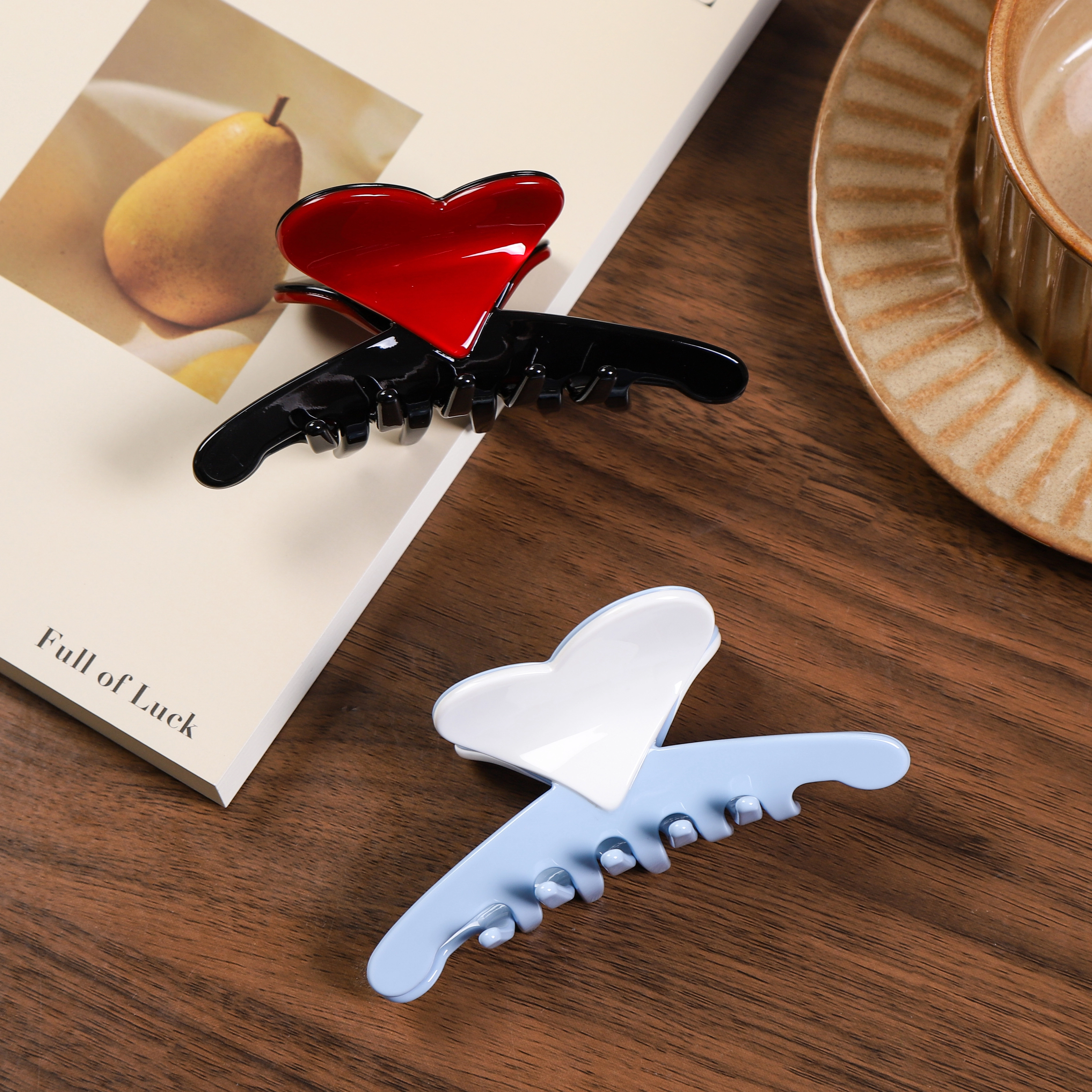 Pinza para el cabello de acetato con forma de corazón curvado, accesorio de moda para mujer 1