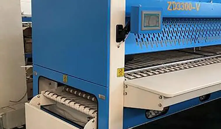GOWORLD industrieslaundry folding machine efficiency for medical engineering 5