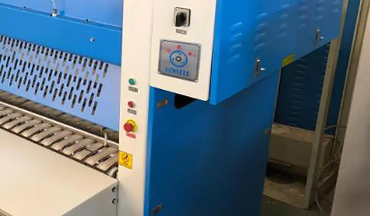 GOWORLD industrieslaundry folding machine efficiency for medical engineering 4