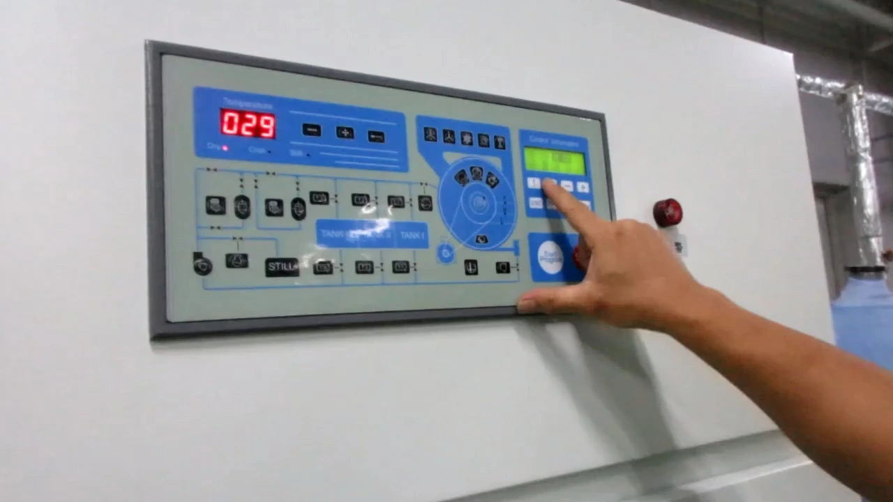 8kg-16kg dry-cleaning machine environment friendly full closed for hotel,laundry shop,railway company,textile industries 1