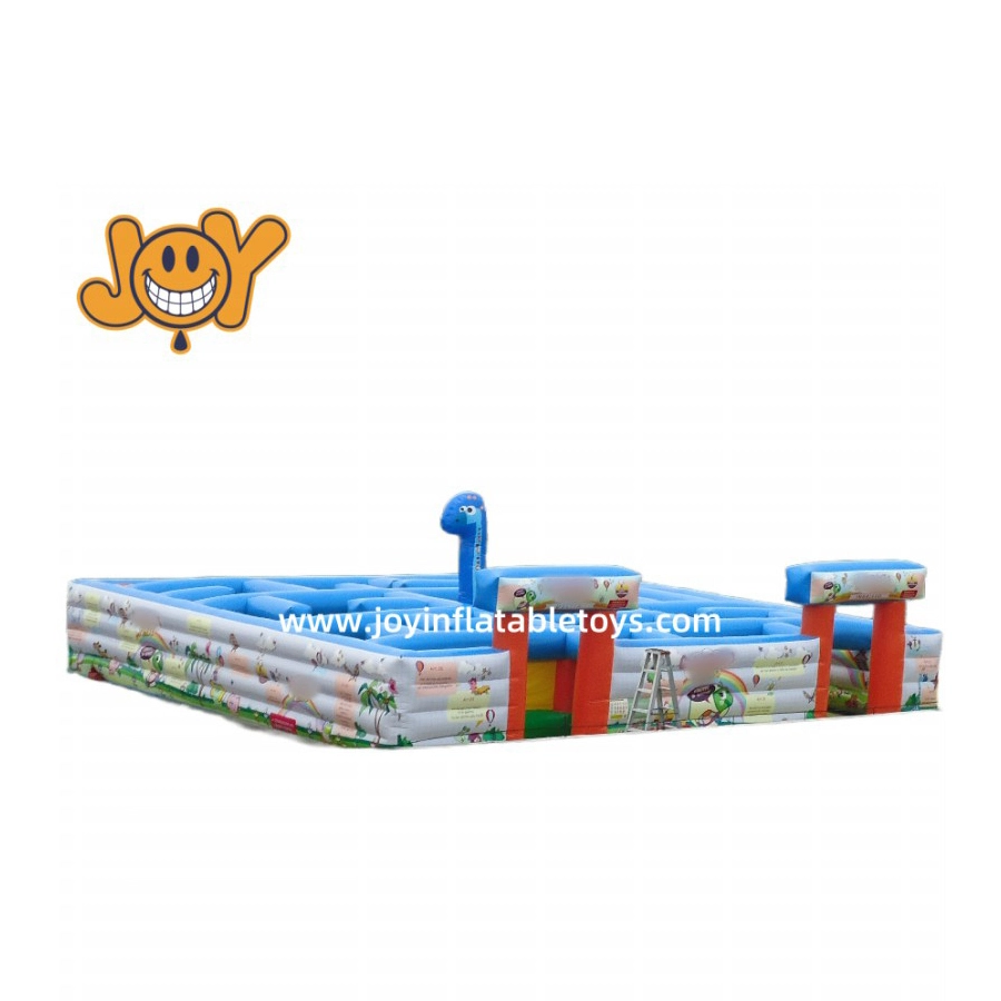 Interactive Inflatable Maze Perfect for Parks and Recreation 1