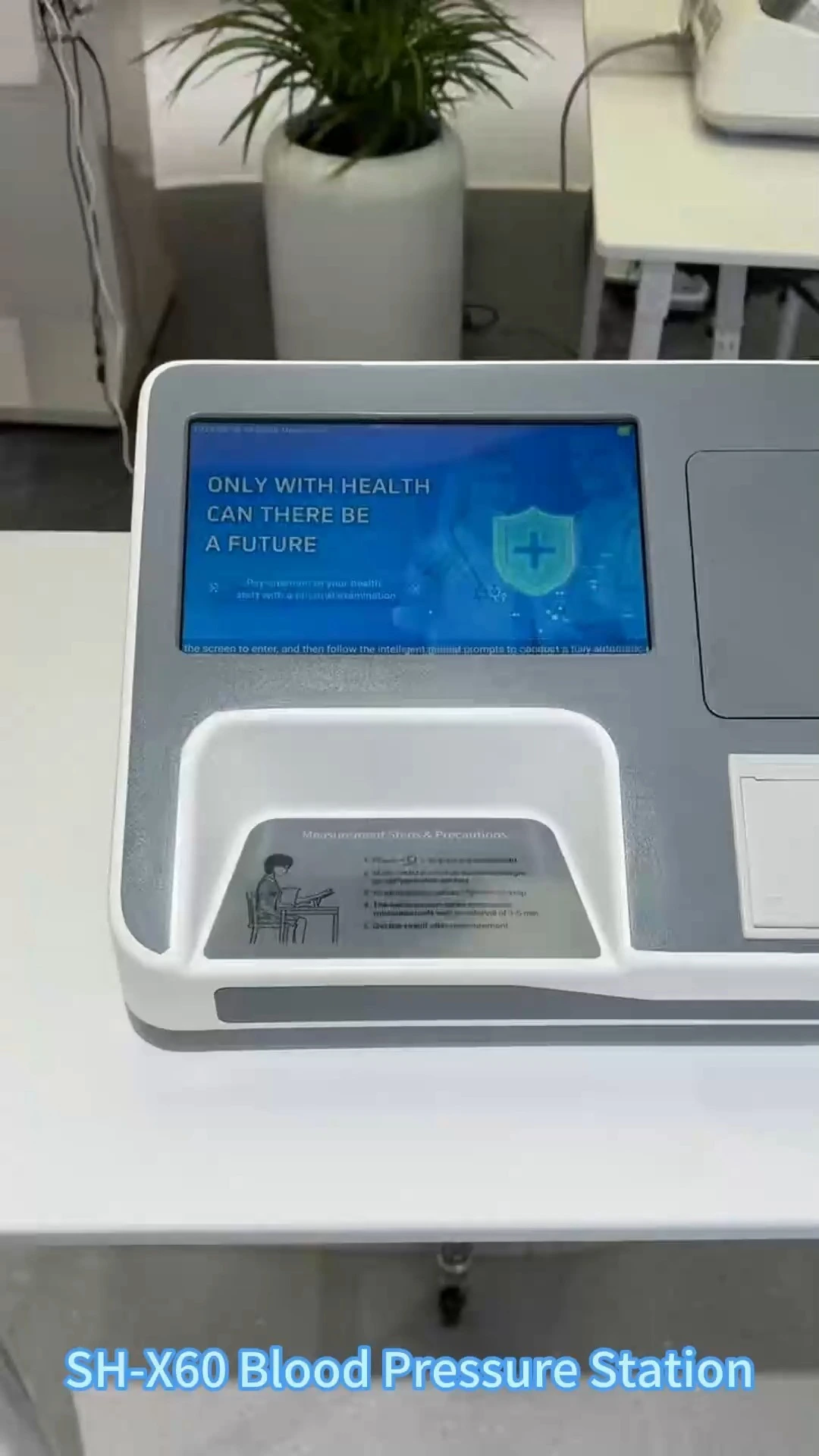 Medical Blood Pressure Monitor for Hospital 1