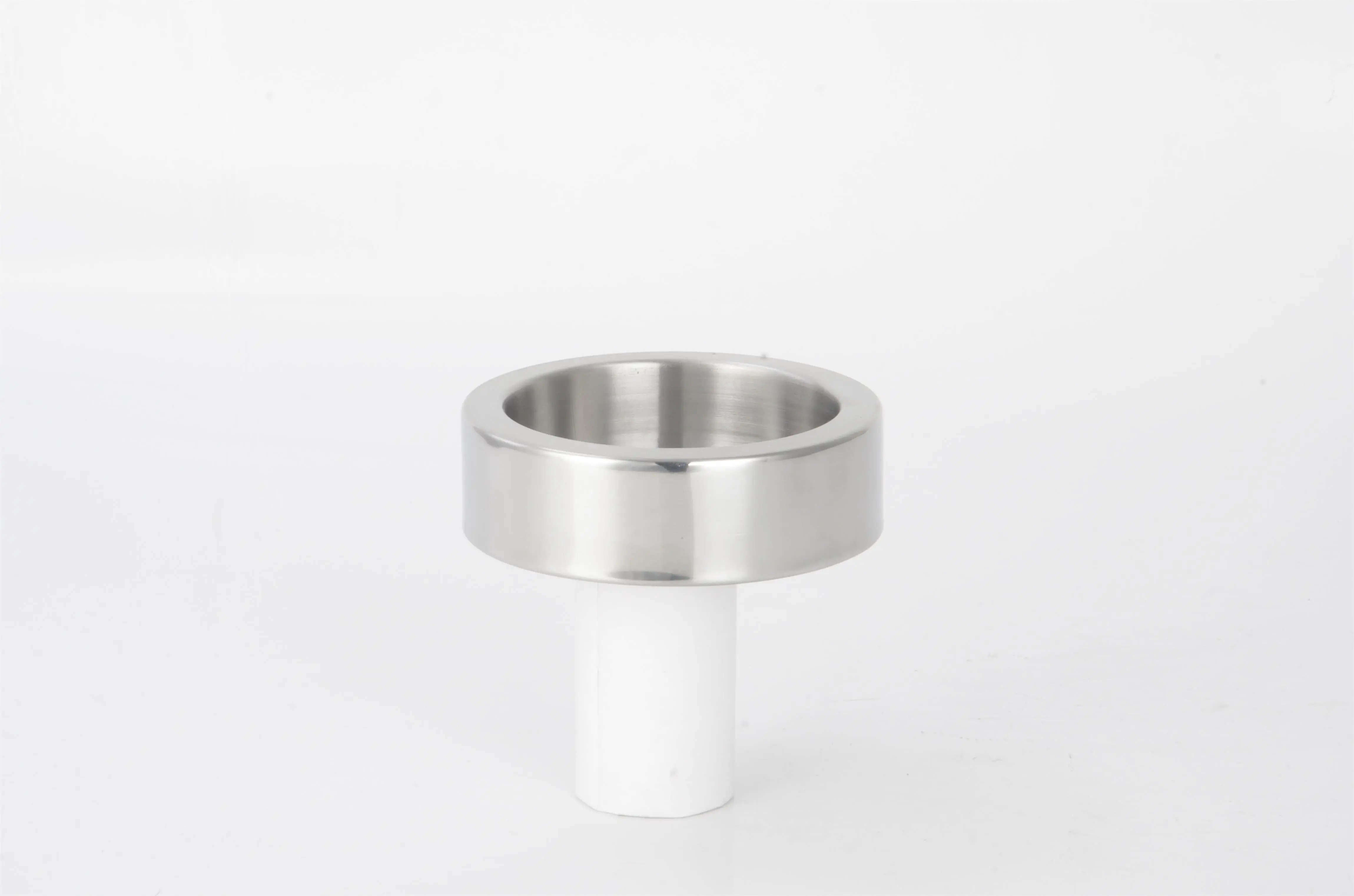 Stainless Steel European Style Ashtray 410# RGS-A1612 1