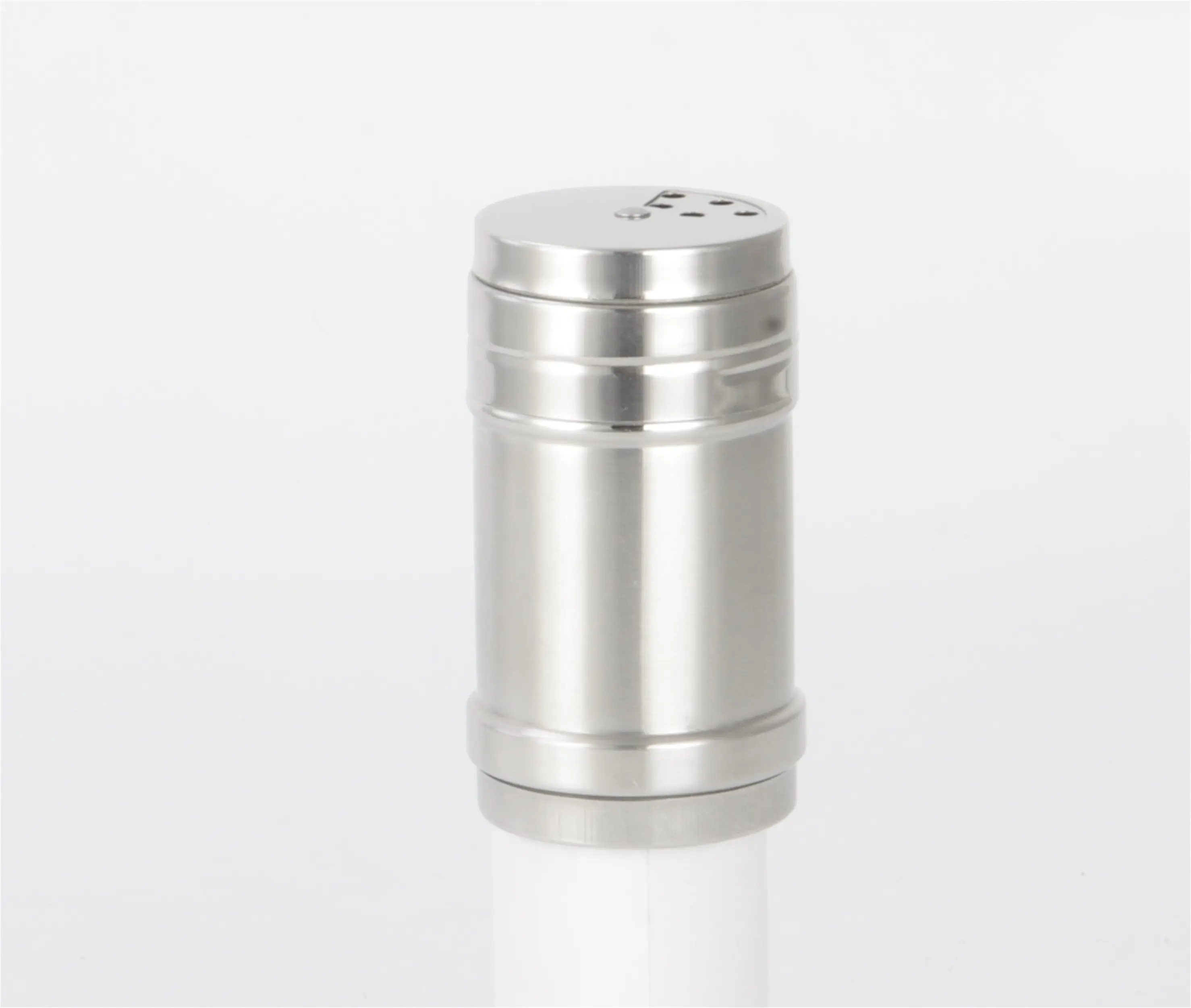 Custom stainless steel spice bottles Supply for cooking 1