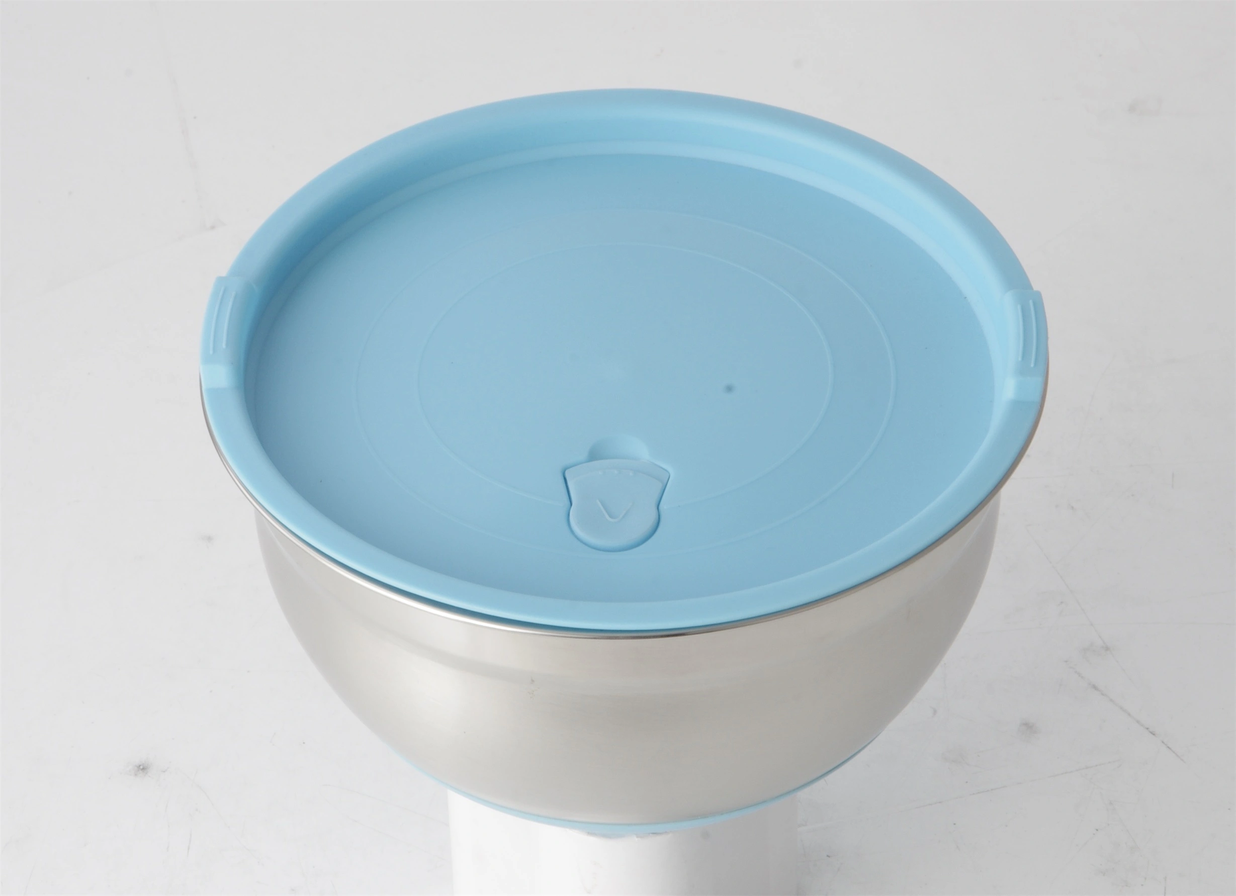 Stainless Steel Salad Bowl (WITH LID) SS 201 RGS-WS0117 1
