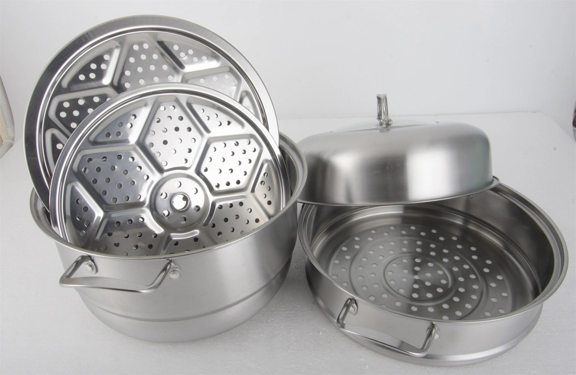 STAINLESS STEEL STEAMER WITH STEEL HANDLE RGS-TZ6811 1