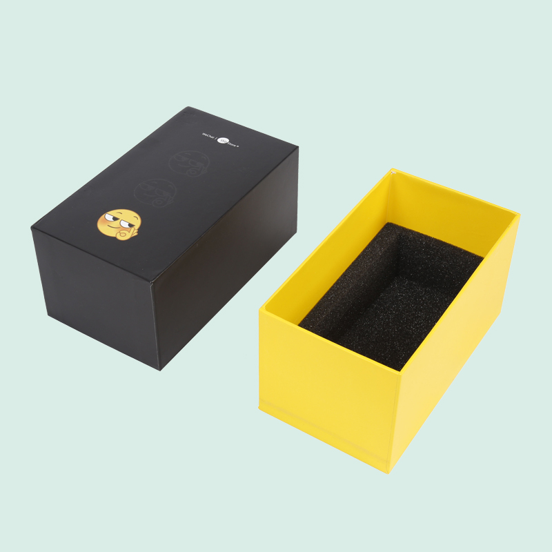 Luxury black lid base box with sponge foam to wrap your products customize with your logo from IPACK 2