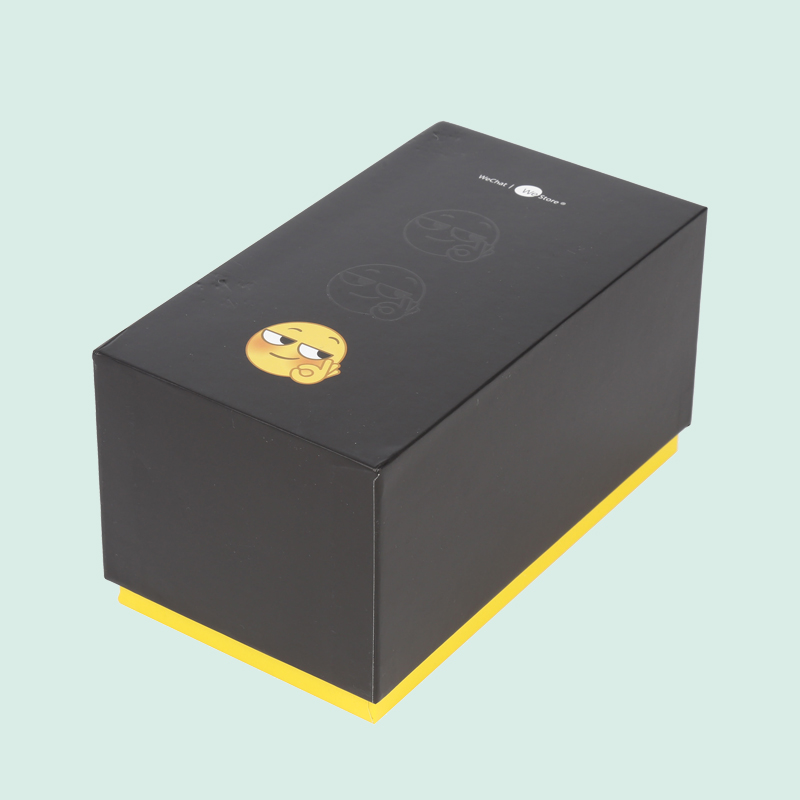 Luxury black lid base box with sponge foam to wrap your products customize with your logo from IPACK 4