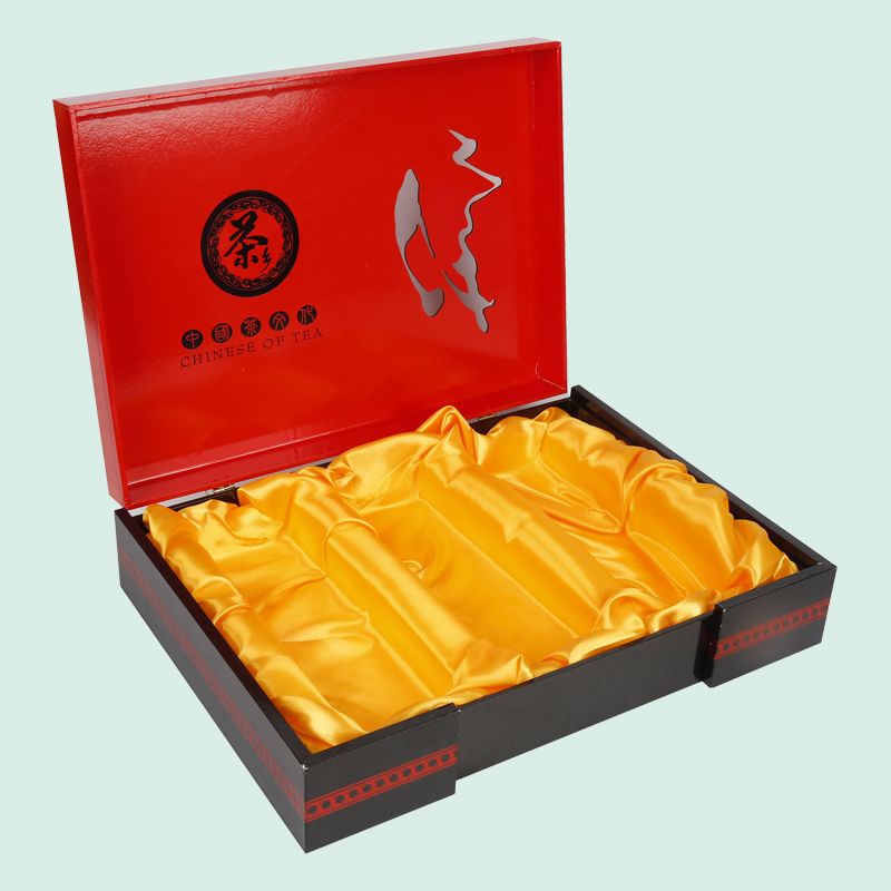 High end Luxury custom packaging box with satin cloth insert special wooden box varnish finish from IPACK 3