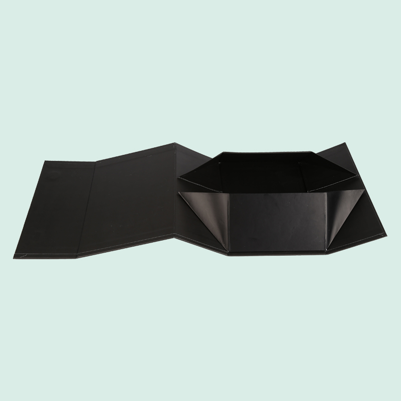 Customized black foldable cardboard boxes of high quality with UV logo —— ipack 5