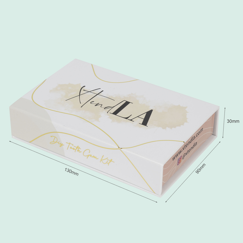 Customized luxury color design magnetic gift box with beauty products 2