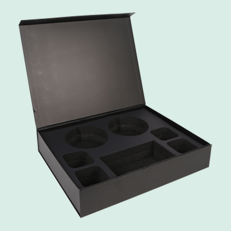 Customized luxury magnetic box luxury box with foam insert Ipack box 6