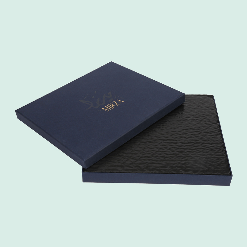 Custom luxury chocolate boxes lid and base box  high quality paper box from Ipack facotory 5
