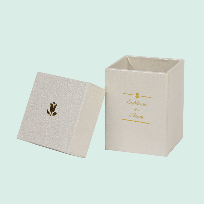 Custom square lid base box luxury rose flower box customize with your brand from Ipack manufacturer 3