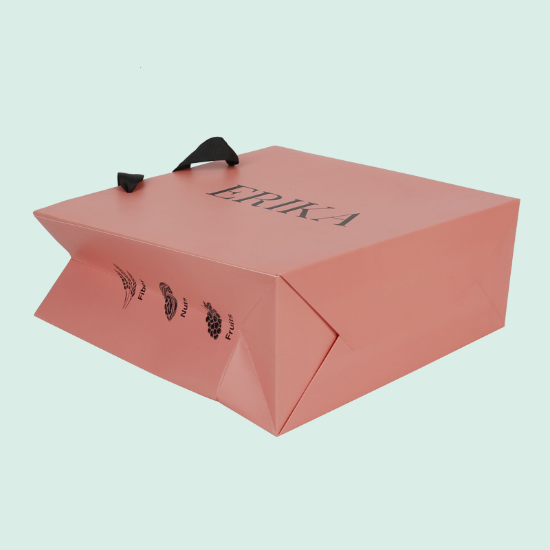 Sacs en papier rose de luxe, sacs cadeaux avec logo entièrement personnalisés d'IPACK 4