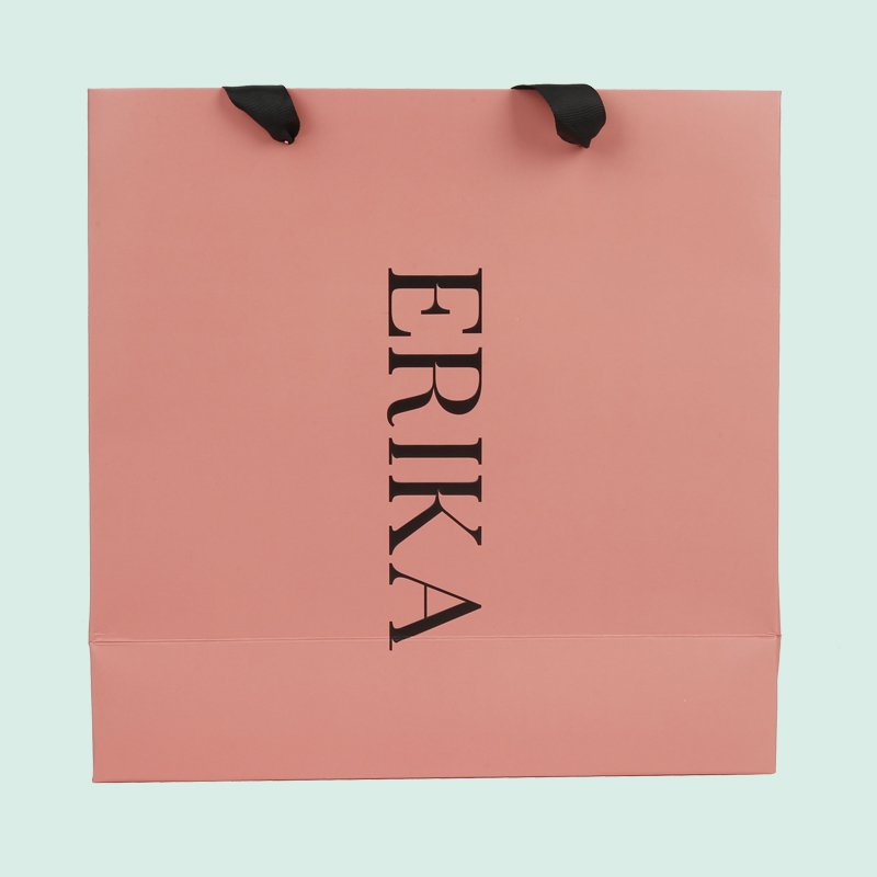 Sacs en papier rose de luxe, sacs cadeaux avec logo entièrement personnalisés d'IPACK 7