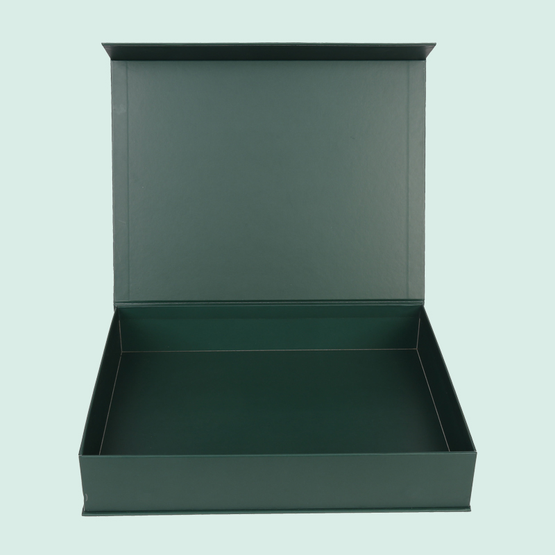 High quality magnetic box rigid cardboard packaging from ipack brand 4