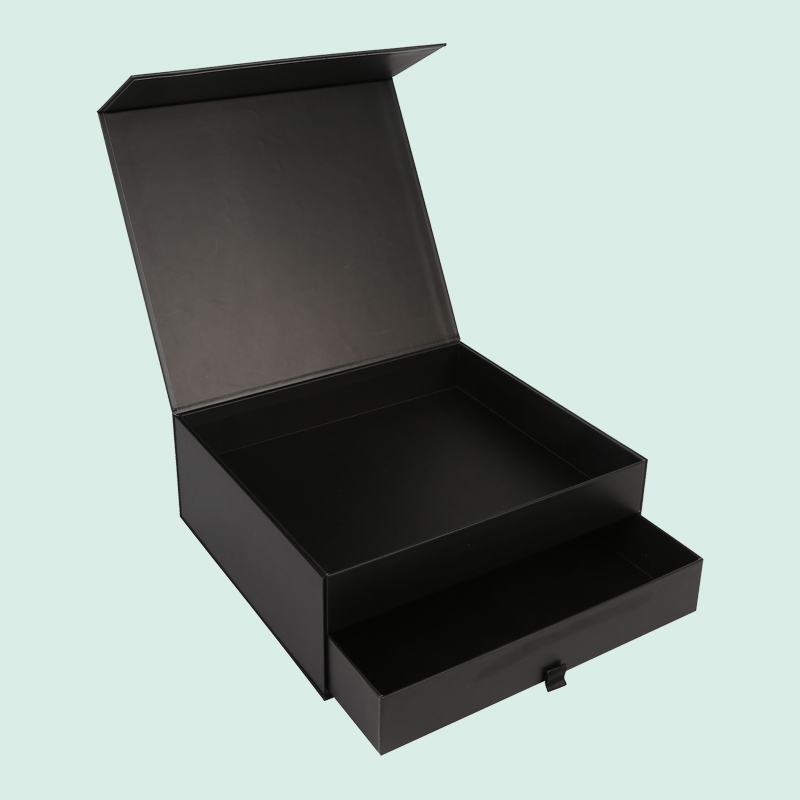 High quality personalised gift box custom 2 layers magnetic boxes from Ipack brand 7