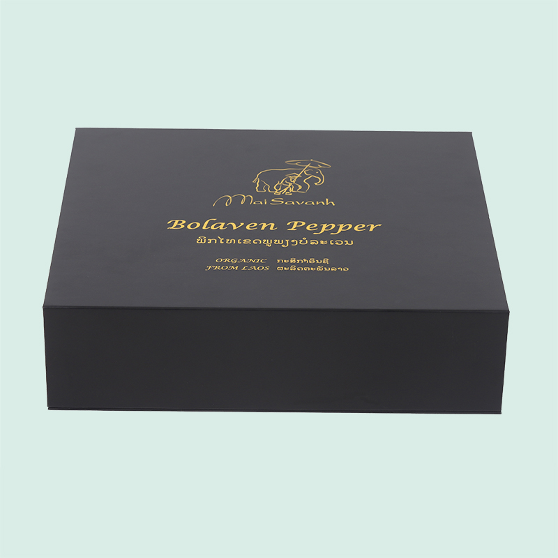 High-end Luxury Customized Boxes Black Best-seller Magnetic Package Boxes from Ipack 3