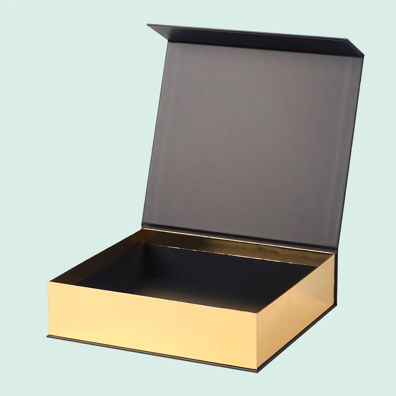 High-end Luxury Customized Boxes Black Best-seller Magnetic Package Boxes from Ipack 1