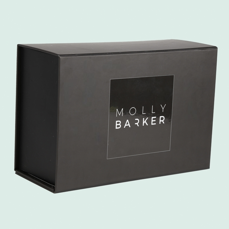 Customized black foldable cardboard boxes of high quality with UV logo —— ipack 1