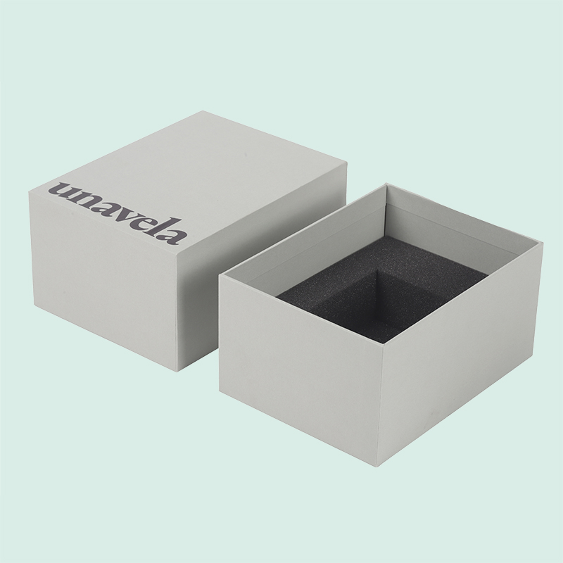 Custom luxury premium gift boxes with high quality lid and base box from Ipack 6