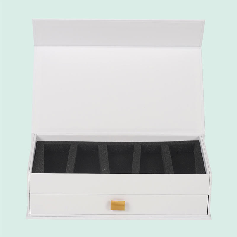 Custom 2-layer sliding drawer magnetic box with gold foil logo from ipack 4