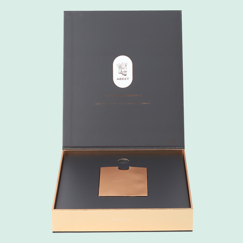 custom  magnetic closure boxes custom magnetic gift boxes from Ipack company 5