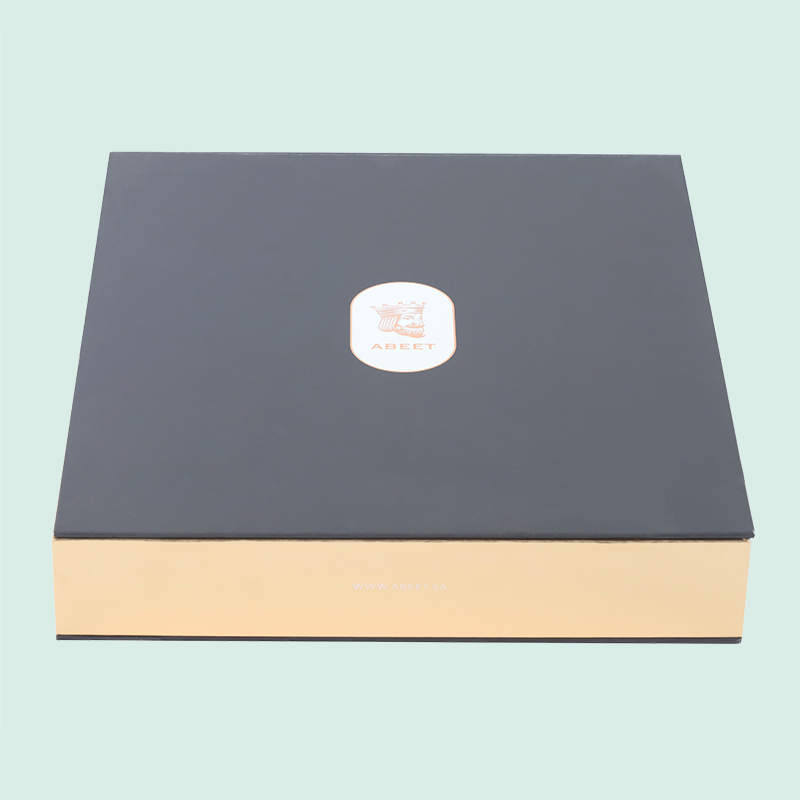 custom  magnetic closure boxes custom magnetic gift boxes from Ipack company 2