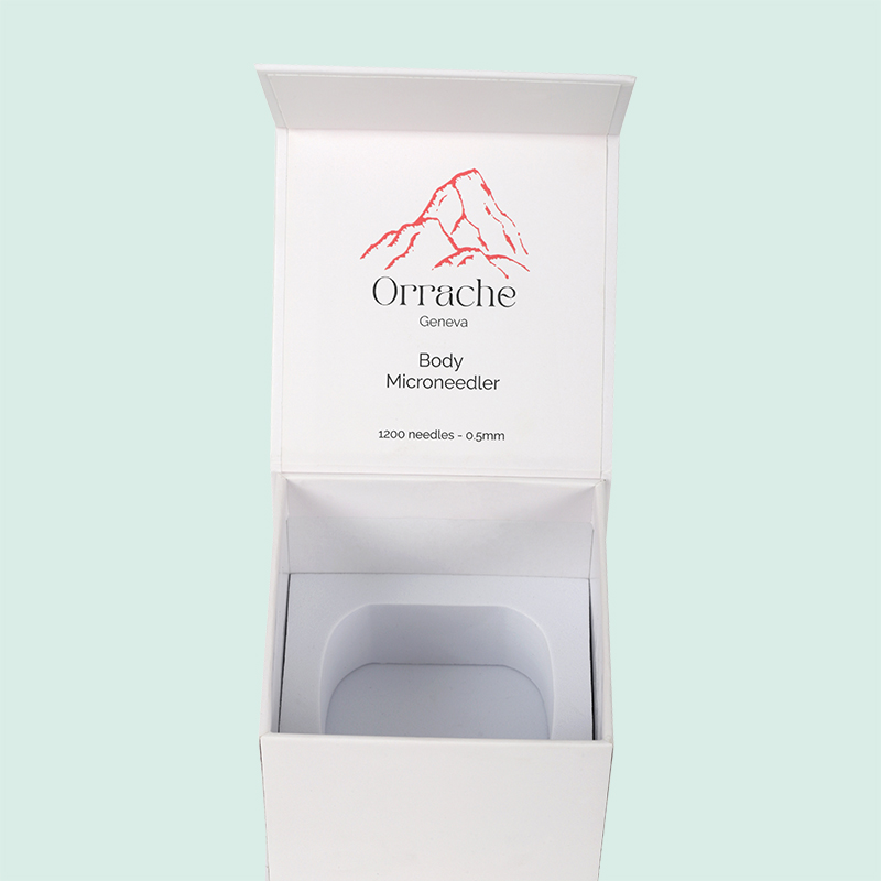 ODM EDM white rigid box with magnetic closure gift paper box manufacturer from Ipack 2