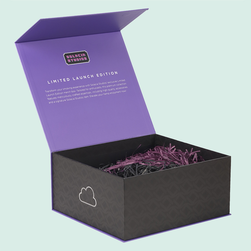 Fabricante de cajas de regalo magnéticas con cierre magnético rígido de la empresa iPack. 3