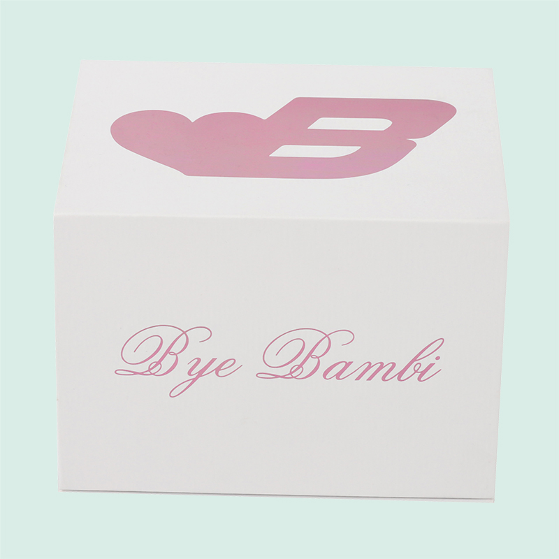 Individuell gestaltete Geschenkboxen mit rosafarbenem Folienlogo, luxuriöse Papierbox mit Magnetverschluss von IPACK 4