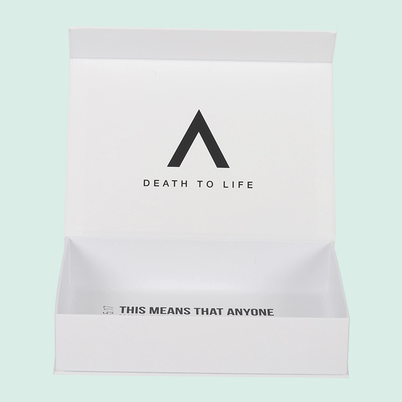 Custom gift boxes with magnetic closure from ipack company 1