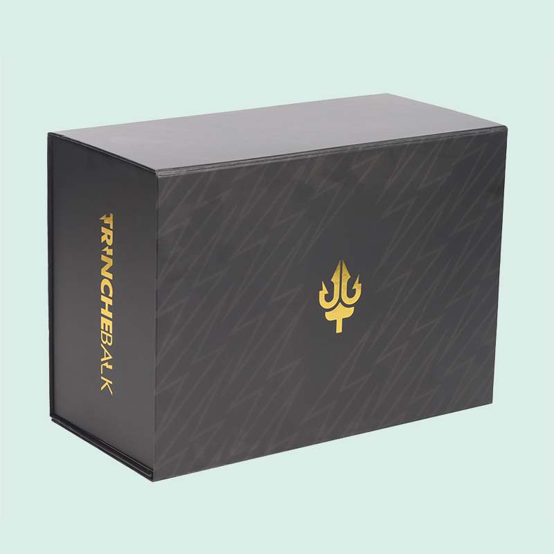 Customized high quality foldable magnetic box for gift packaging from IPACK 6