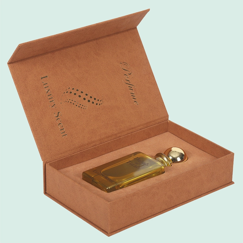 Luxury customize perfume gift box high end magnetic box  from IPACK factory 1
