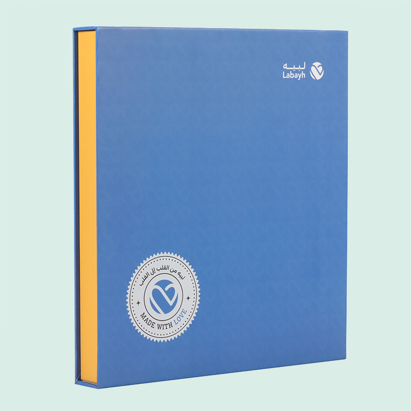 wholesale customize  gift box high end magnetic box for Packaging notebook set from IPACK 4