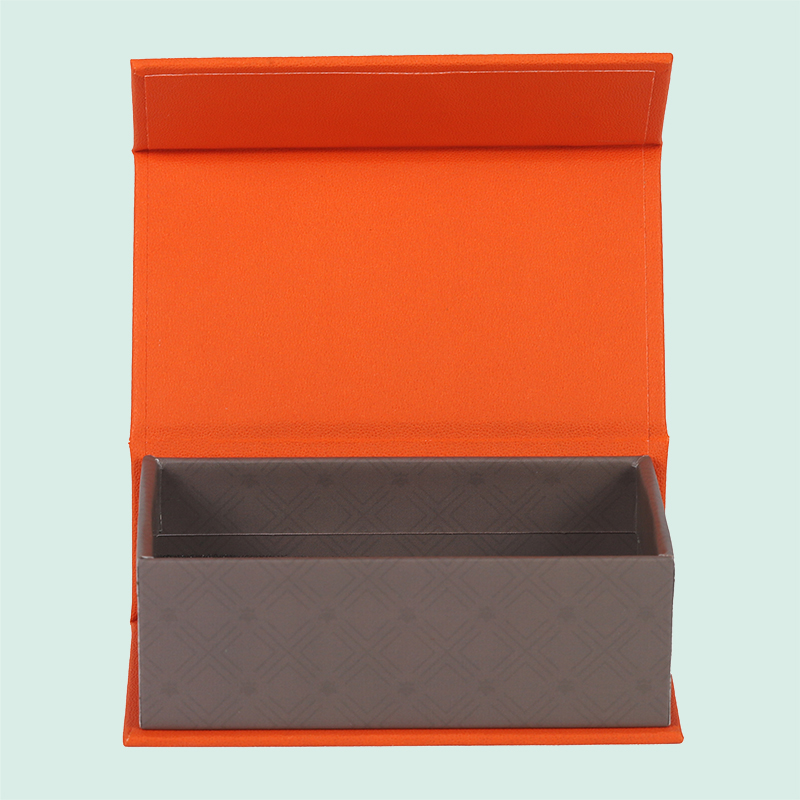 Custom magnetic gift boxes luxury gift boxes with magnetic closure from IPACK factory 4