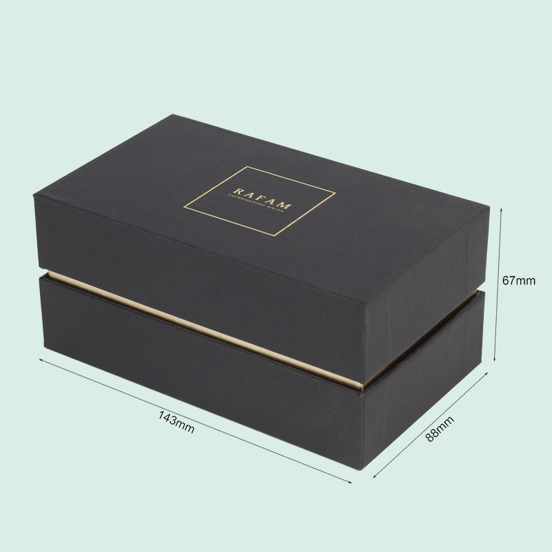 Custom foil stamping logo luxury perfume box from perfume packaging boxes suppliers ipack 3