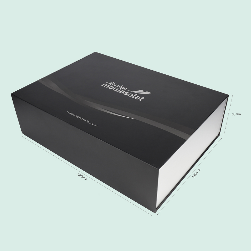 Customize  gift box high end magnetic box with plastic handle from IPACK manufacturer 1