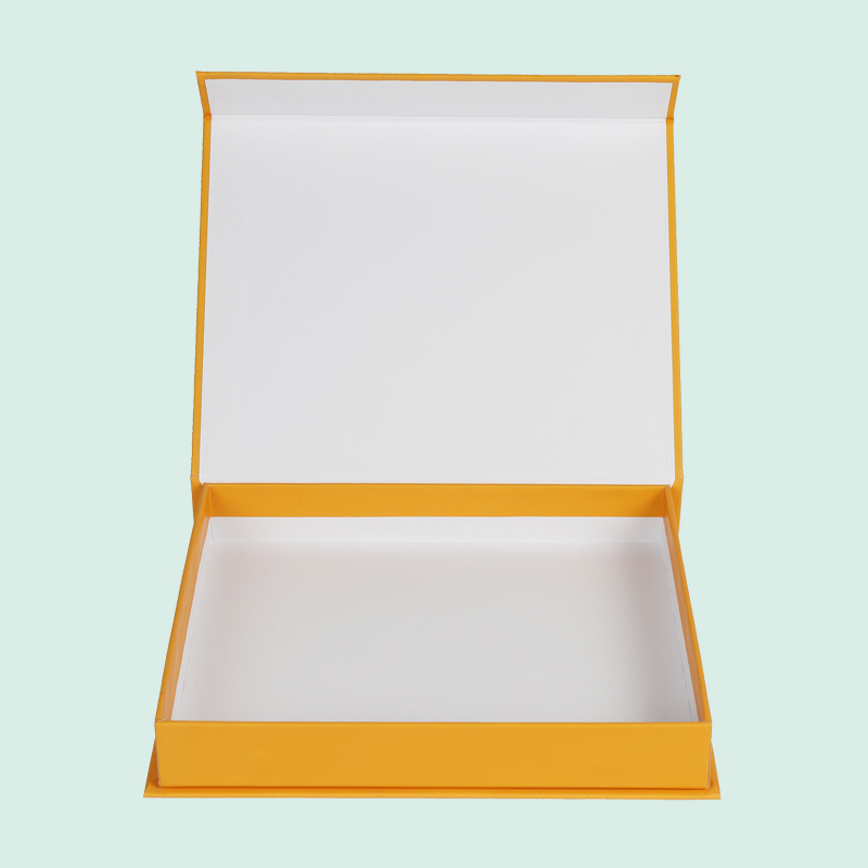 Customize magnetic closure gift boxes wholesale package boxes  from IPACK factory 4