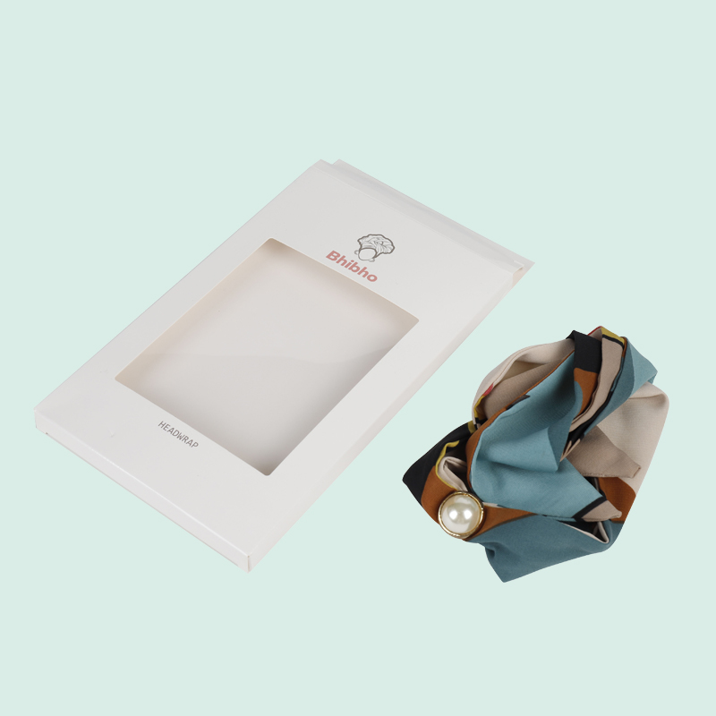 Individuell gestaltete Geschenkboxen mit Logo, personalisierte Kartenboxen von Ipack 5