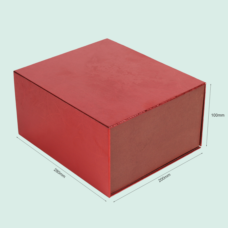 Boîte cadeau magnétique rouge personnalisée de forme spéciale, fabriquée par IPACK 2