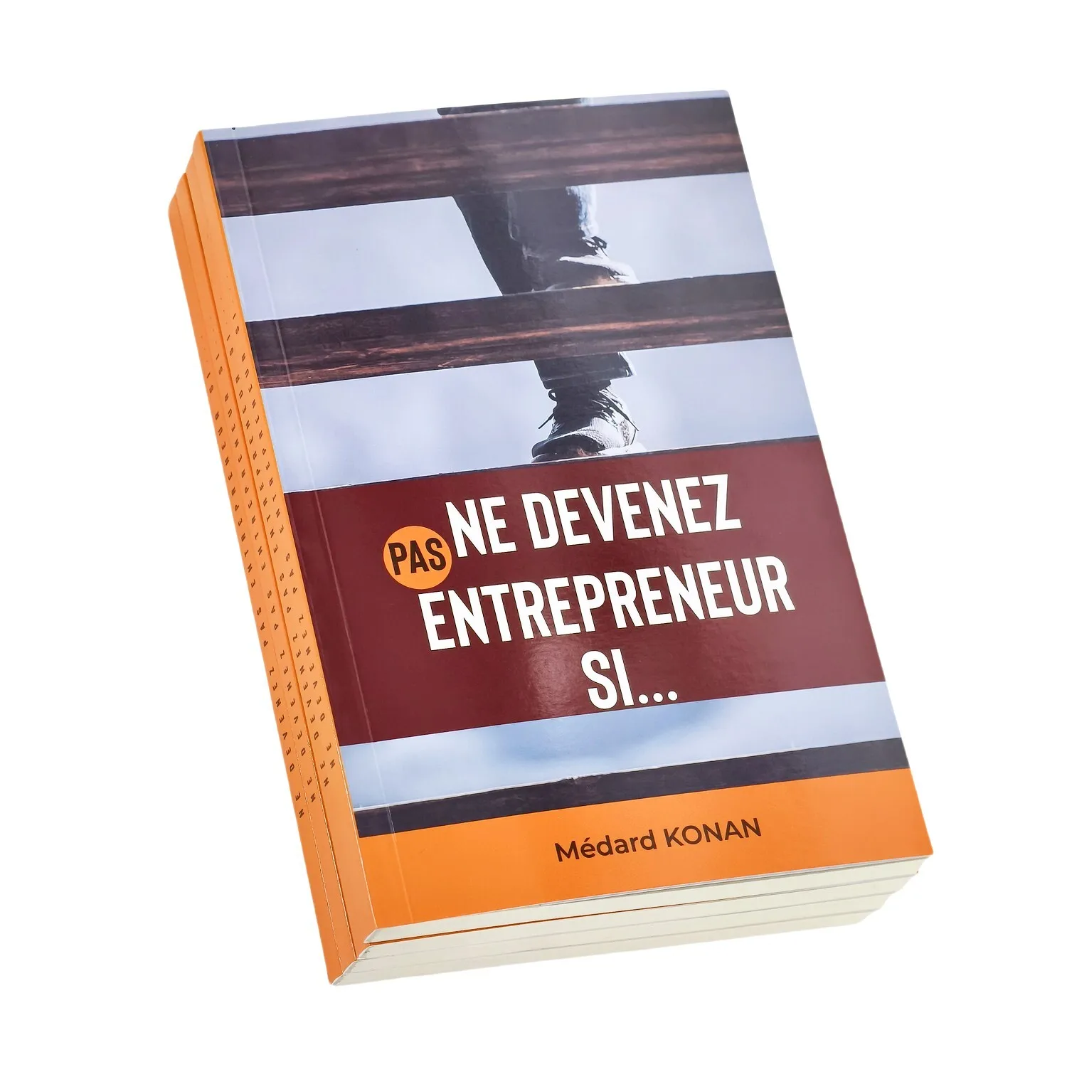 Factory customization Black and White Printing Color cover Knowledge books 1