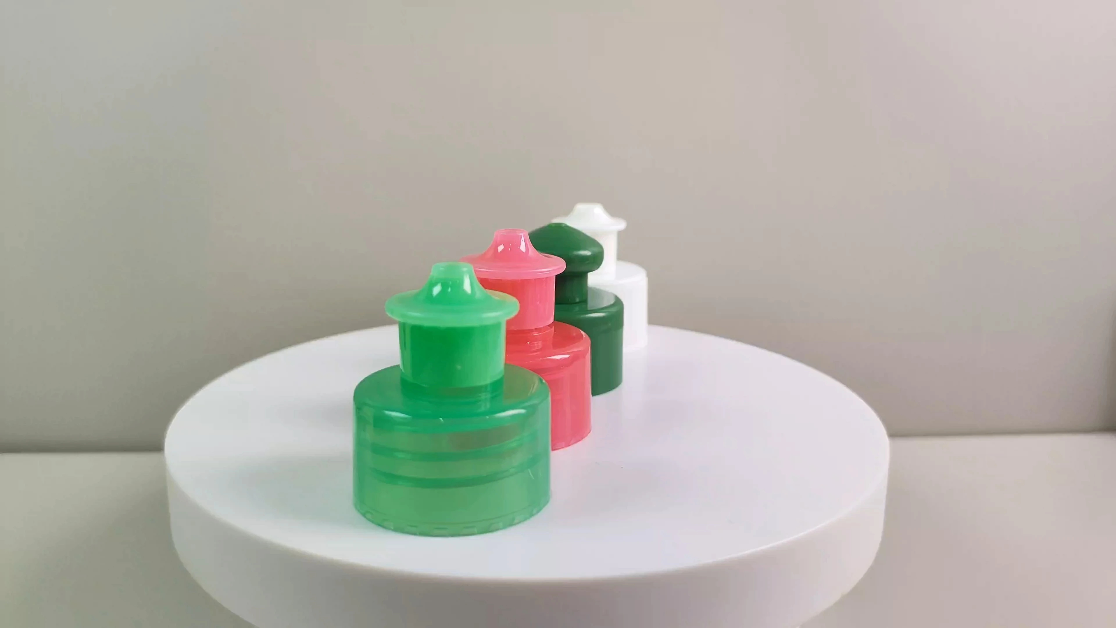 Plastic Caps and Closures Manufacturer Custom Pull-Off Plastic Caps for Wash Bottles 1