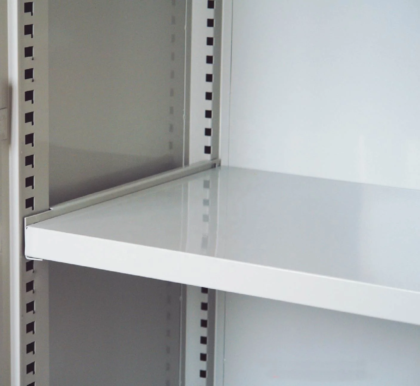 Adjustable Heavy Duty Metal Tool Cabinets 9