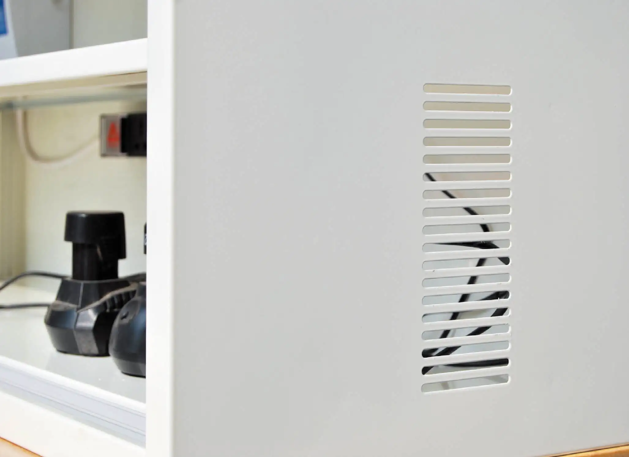 tool cabinet at Wholesale Prices | ROCKBEN 4