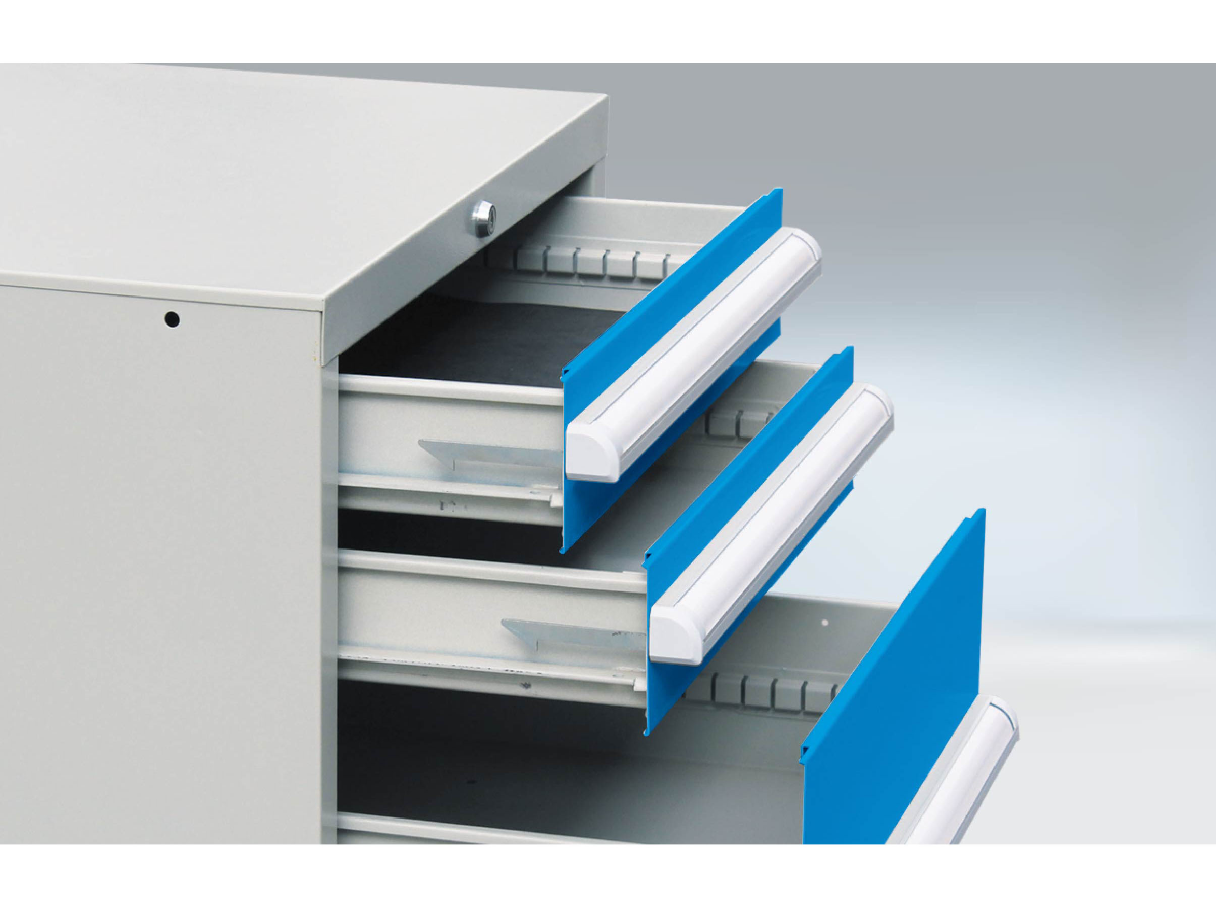 Tool Storage Workbench: Enhanced Technology, Increased Competitiveness 11