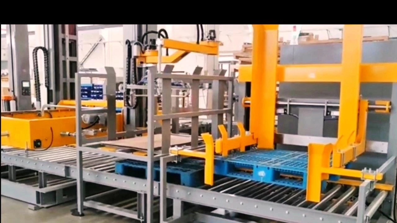 Universal Pallet dispenser 1