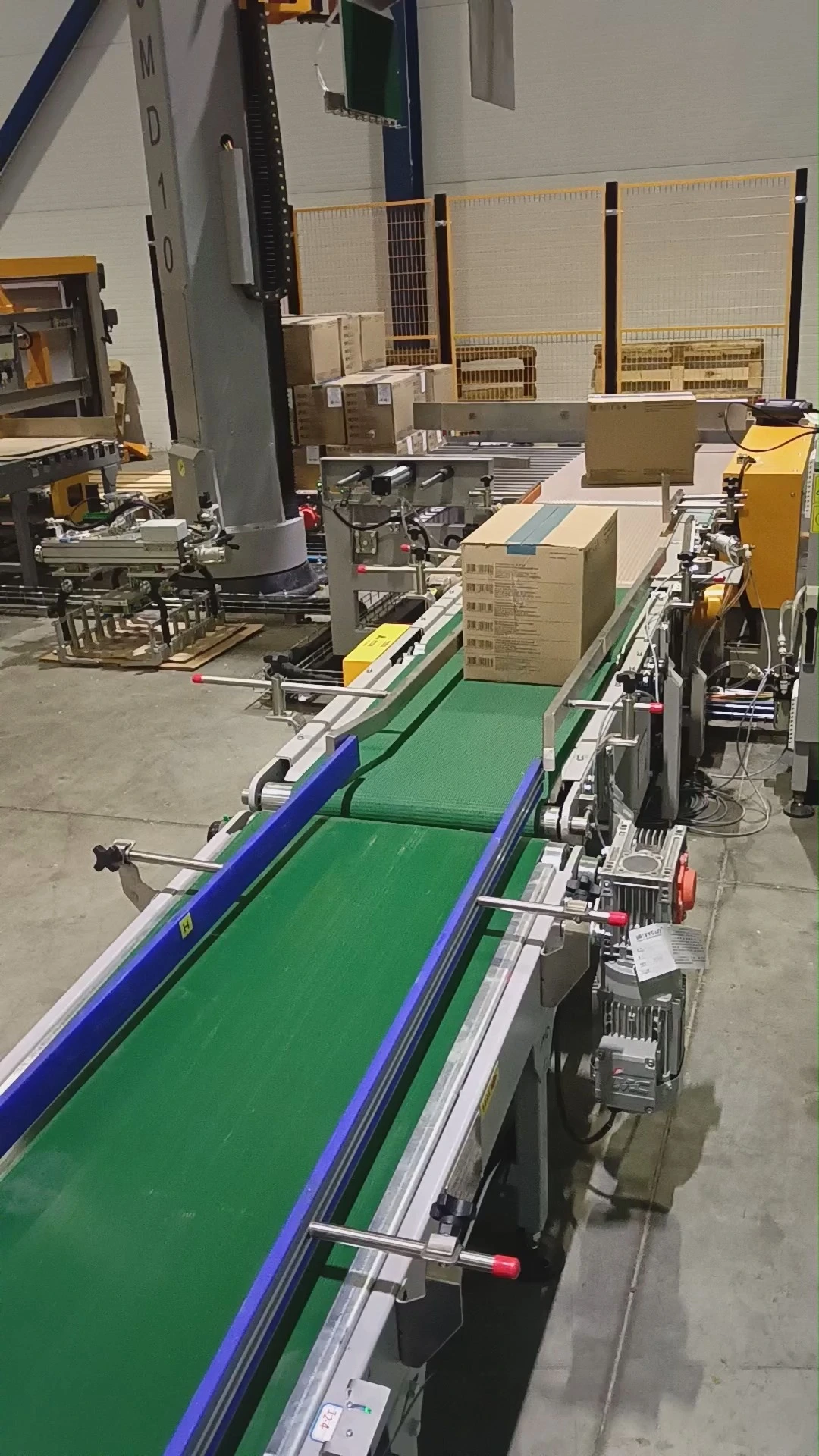 Automatic Carton Case Single-Column Articulated Palletizer - WKD-JMD20 (Dual-Pick) 1